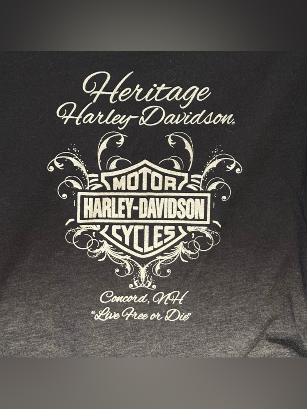 Women’s Harley Davidson Black Ombré V-Neck Bling T-Shirt Size XL Pink Accents - Picture 4 of 7